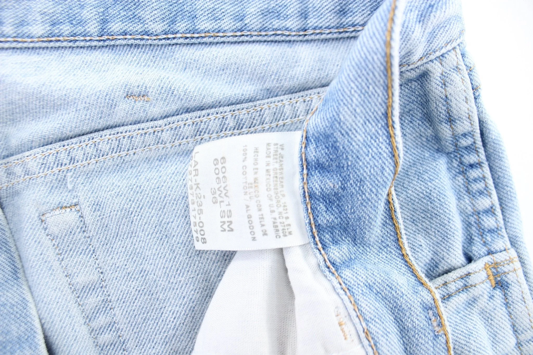 Wrangler Light Wash Denim Shorts - Image 3