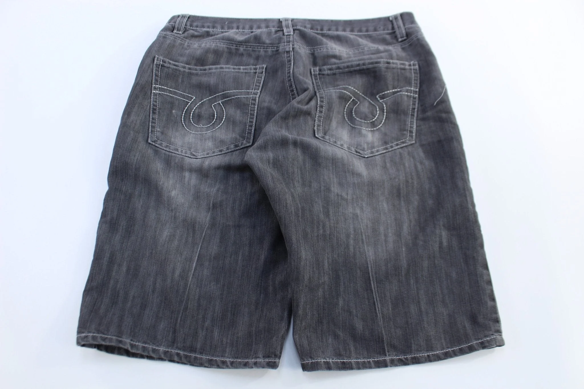 Y2K Avirex Dark Wash Denim Shorts - Image 2