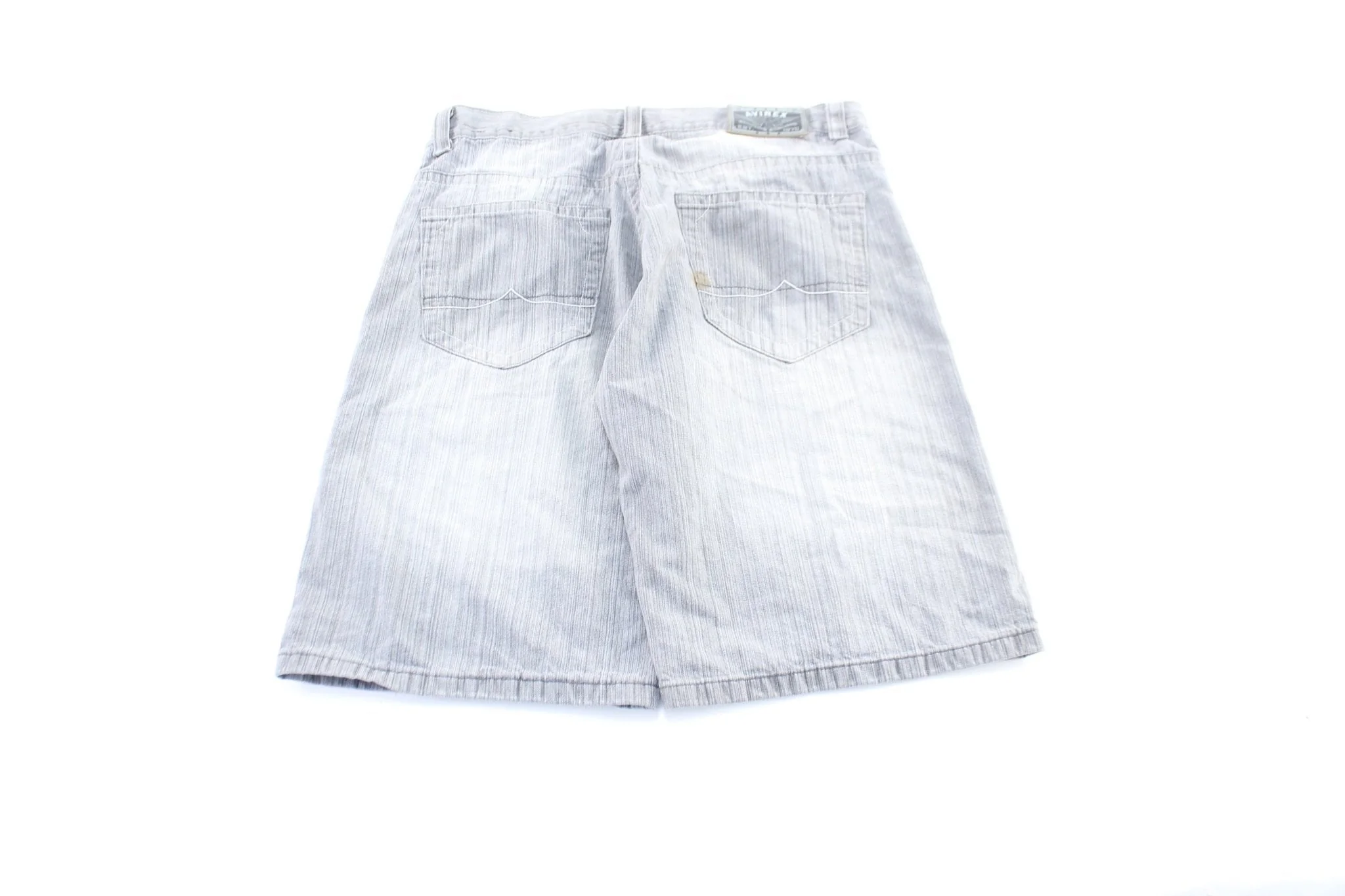 Y2K Avirex Grey Wash Denim Shorts - Image 2