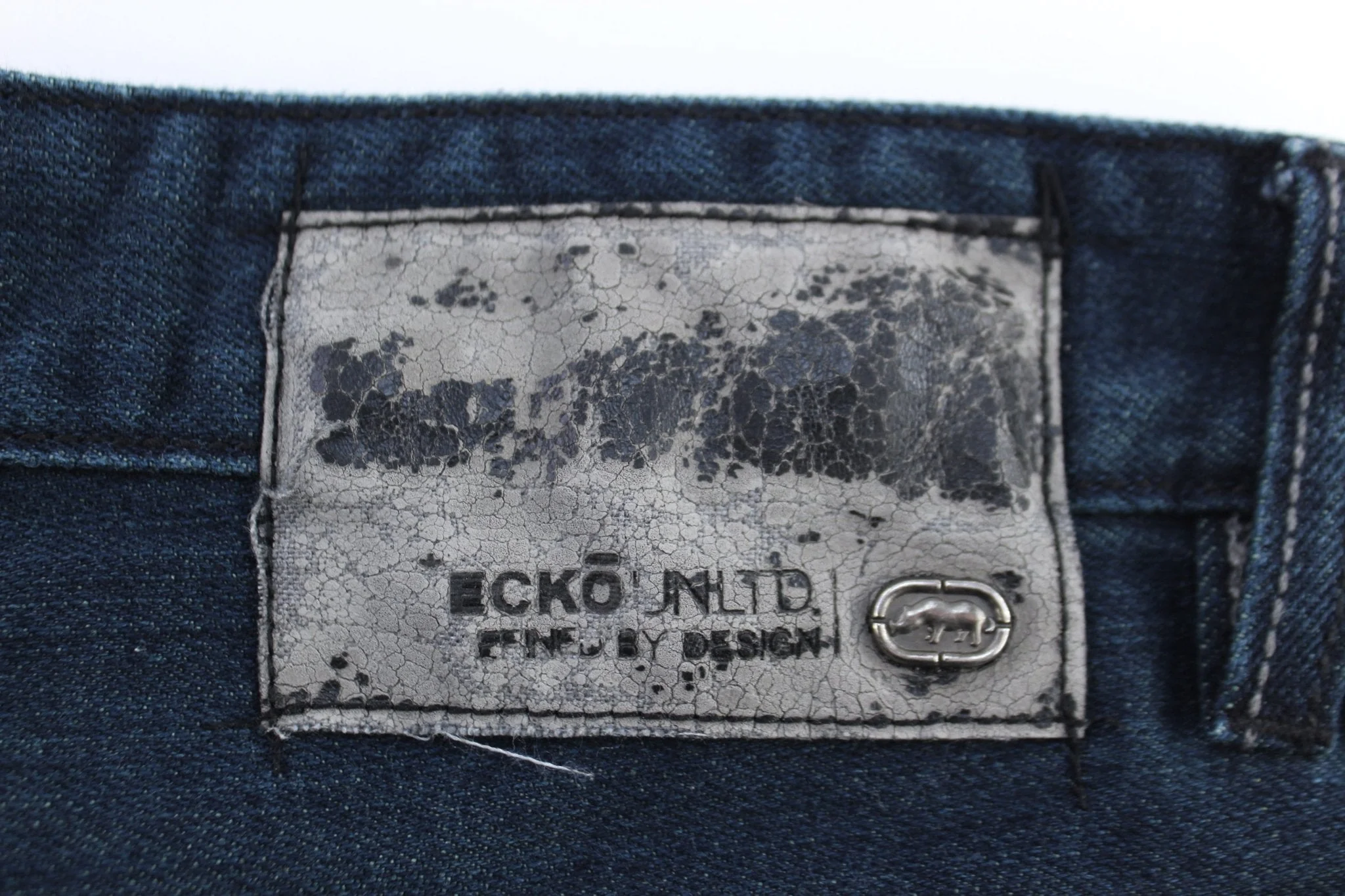 Y2K Ecko Unltd. Dark Wash Denim Shorts - Image 3
