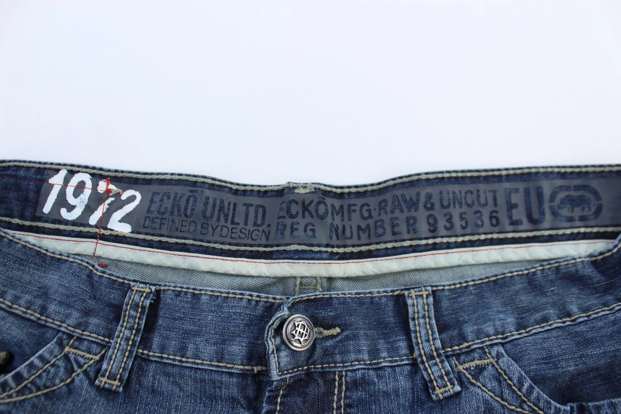 Y2K Ecko Unltd Dark Wash Denim Shorts - Image 4