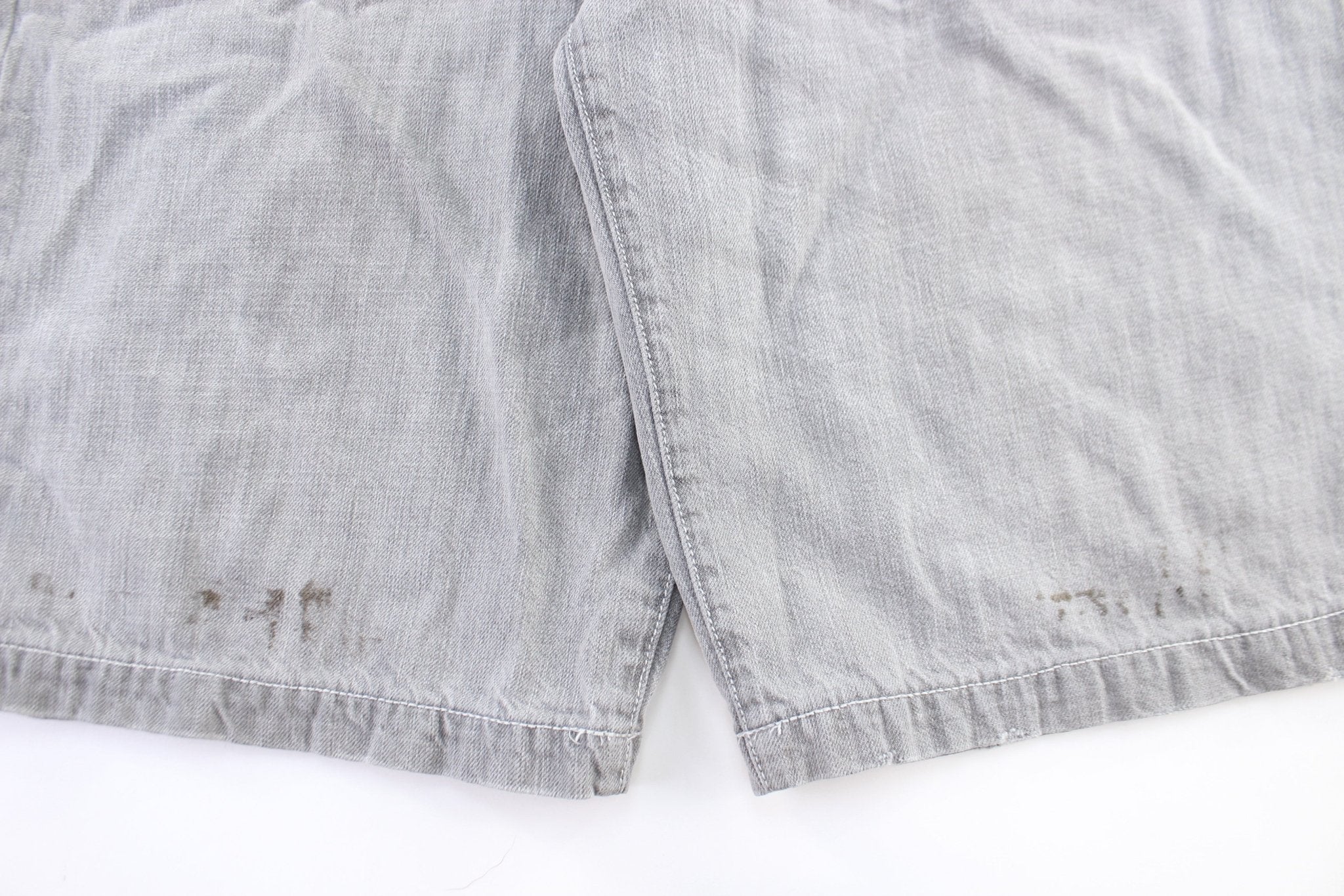 Y2K Enyce Grey Wash Denim Shorts - Image 3