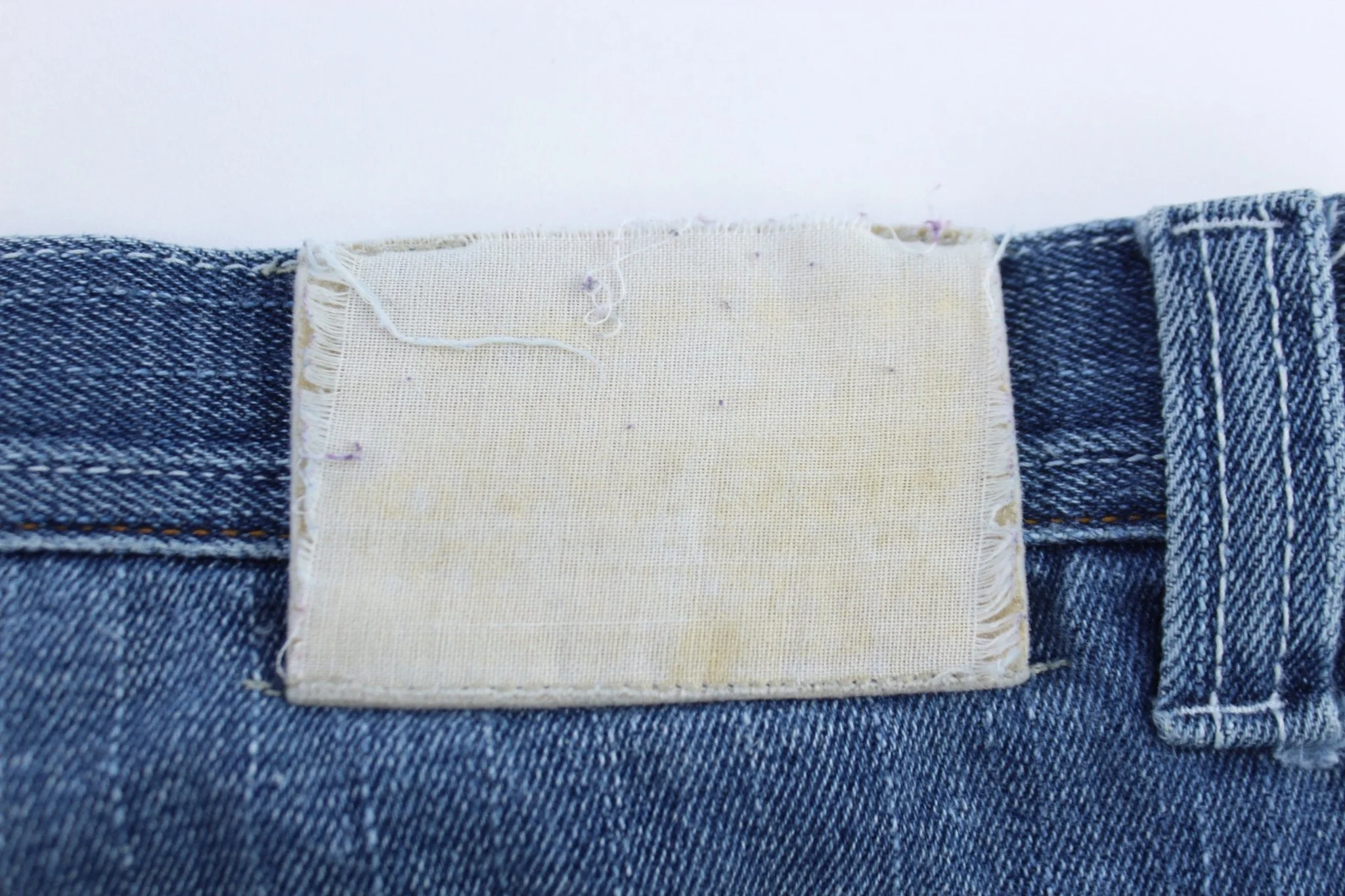 Y2K Enyce Light Wash Denim Shorts - Image 3