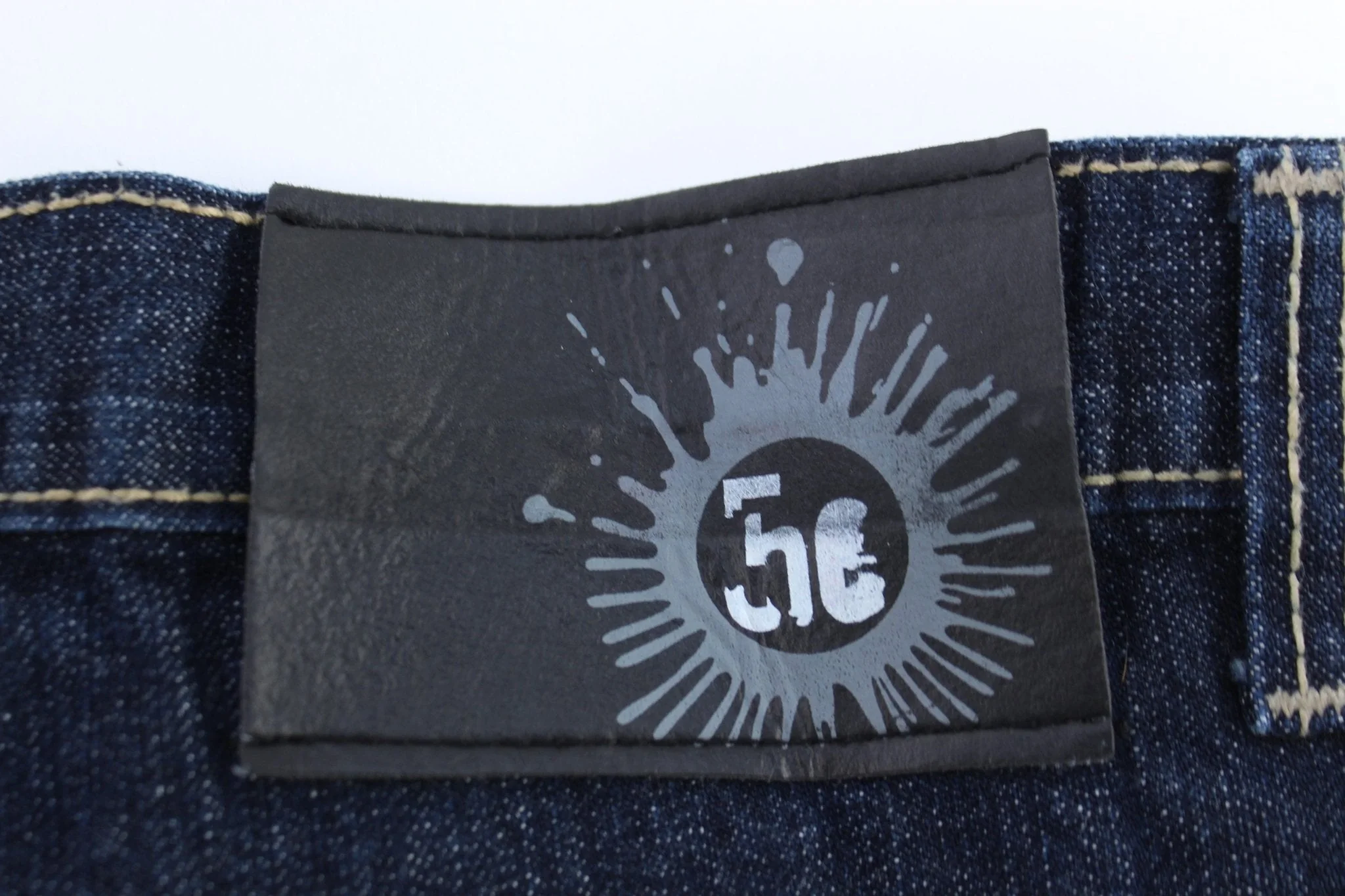 Y2K Five Elementz Dark Wash Denim Shorts - Image 3