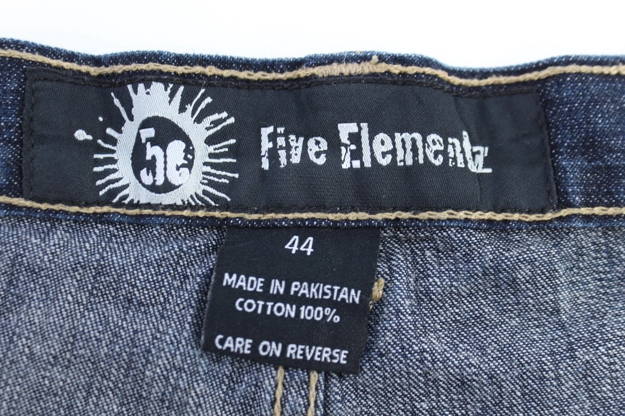 Y2K Five Elementz Dark Wash Denim Shorts - Image 4