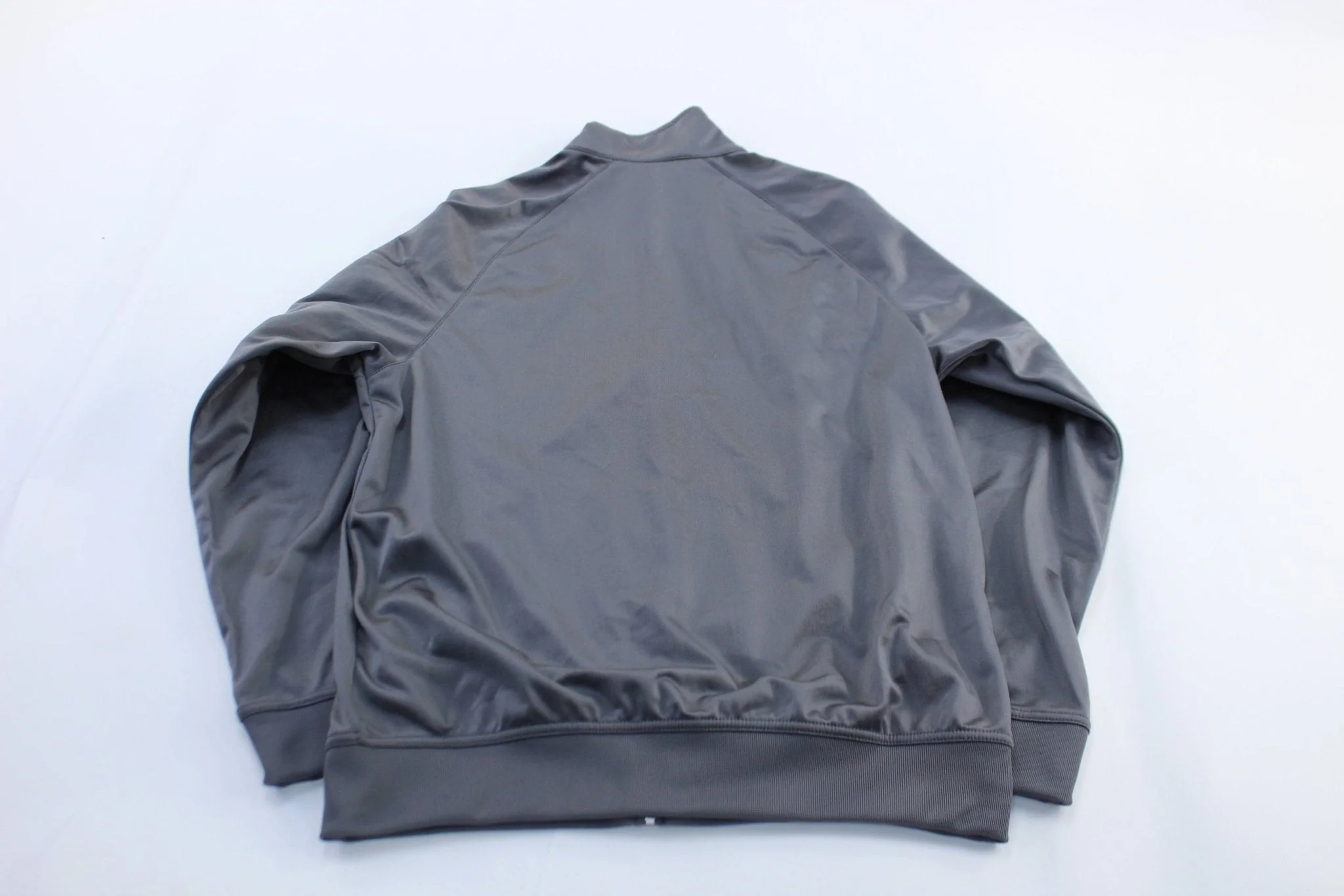 Y2K Nike Embroidered Logo Grey & Black Zip Up Jacket - Image 2
