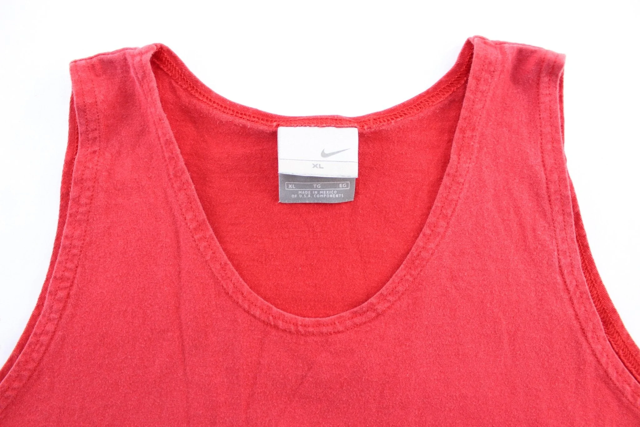 Y2K Nike Embroidered Logo Red Tank Top - Image 3