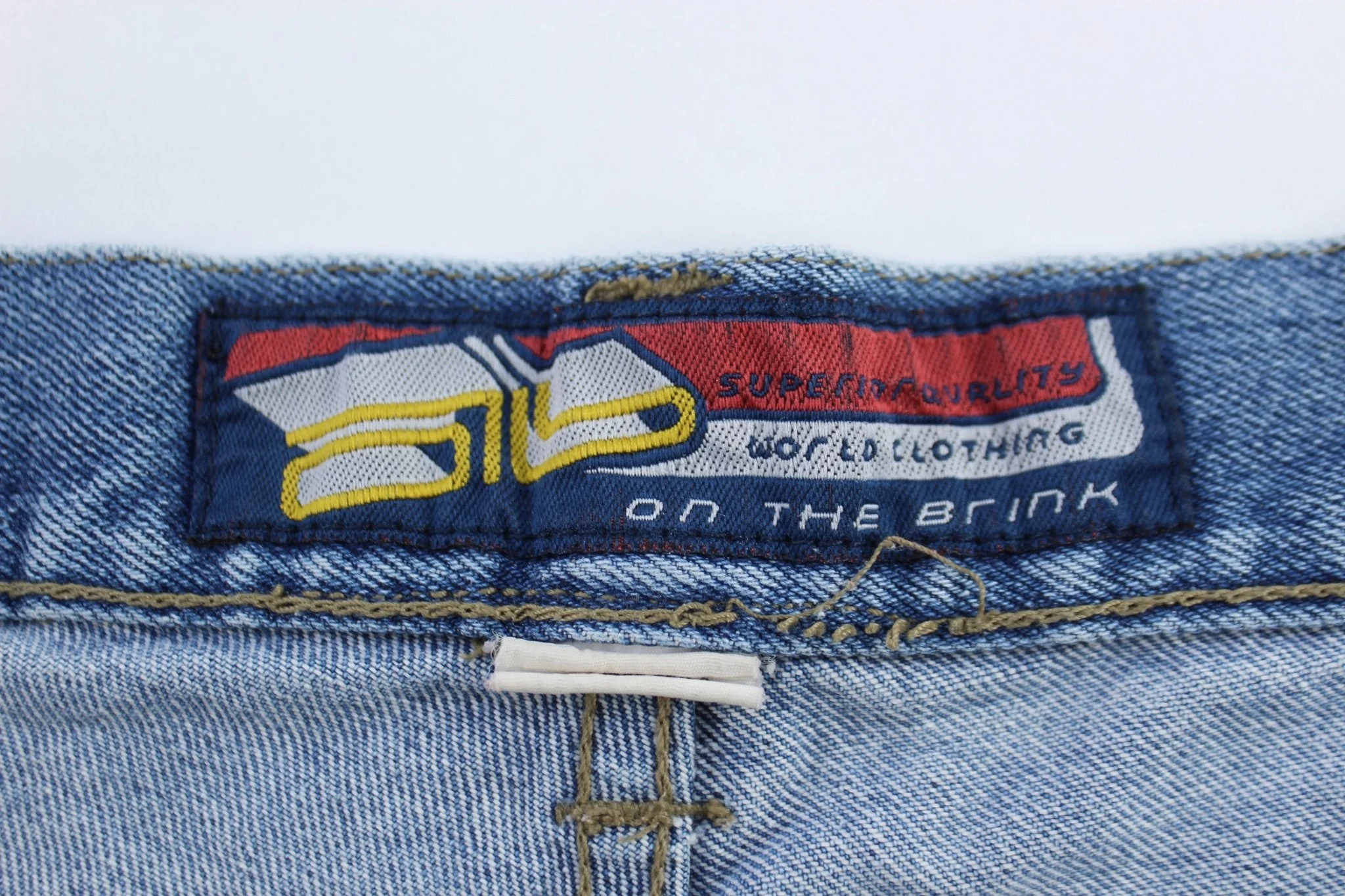 Y2K On The Brink Baggy Denim shorts - Image 3