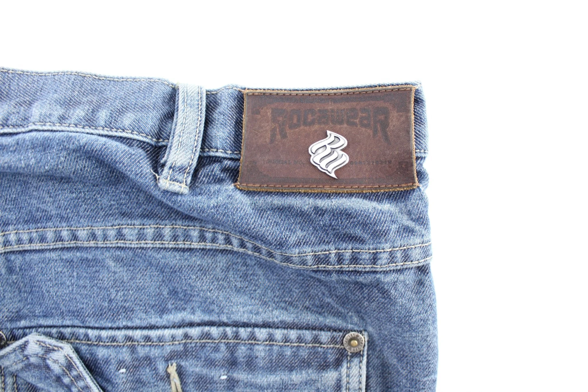 Y2K Rocawear Denim Shorts - Image 3