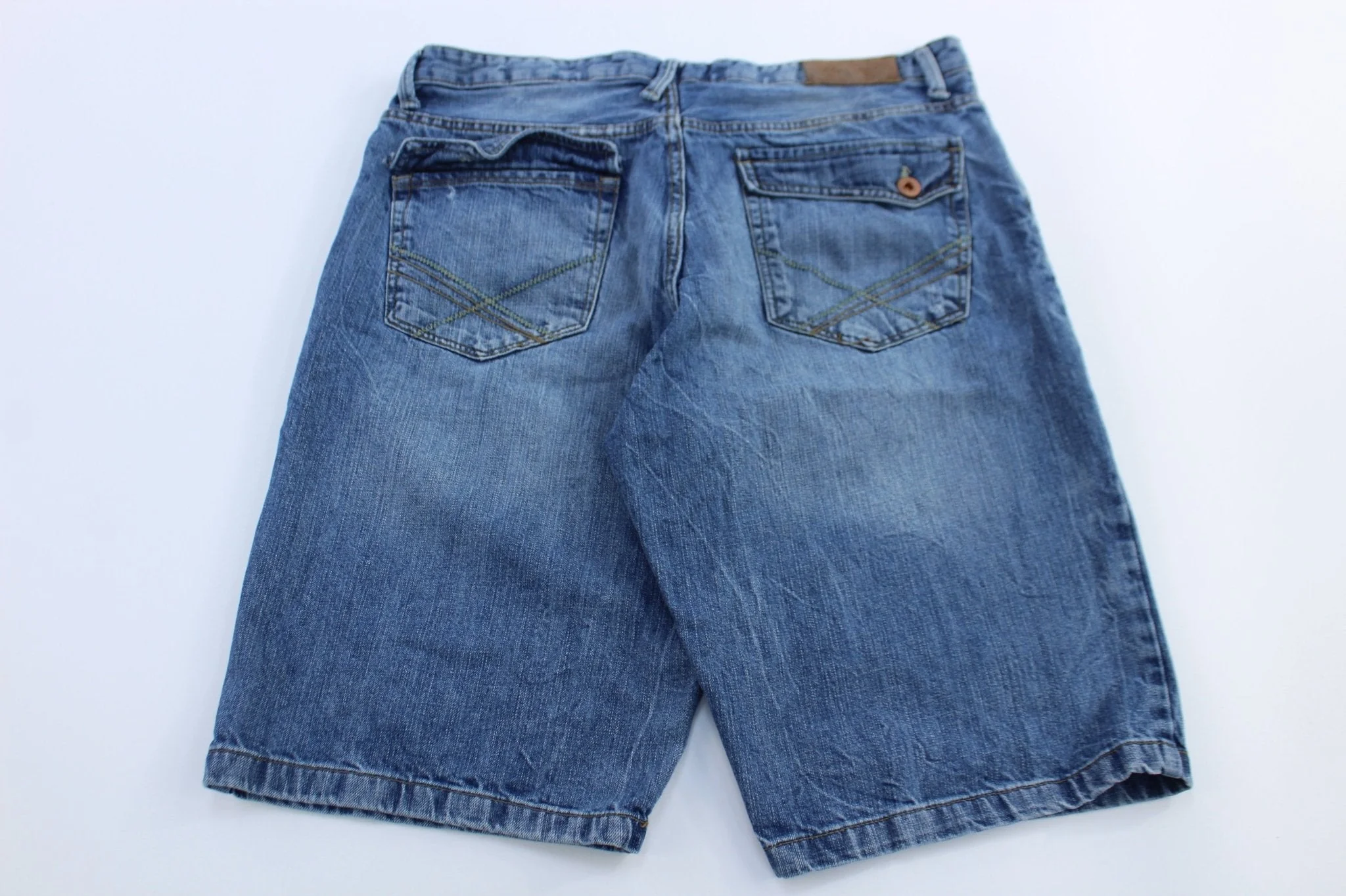 Y2K Sean John Denim Shorts - Image 2