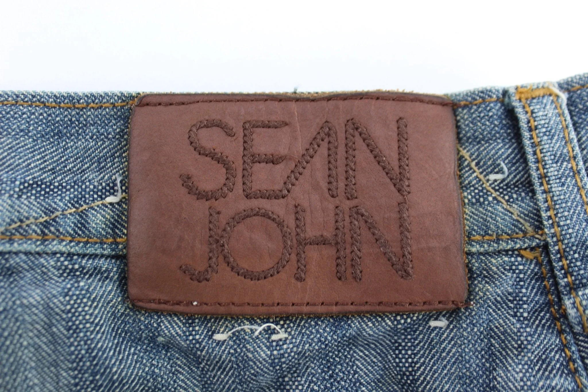 Y2K Sean John Denim Shorts - Image 3