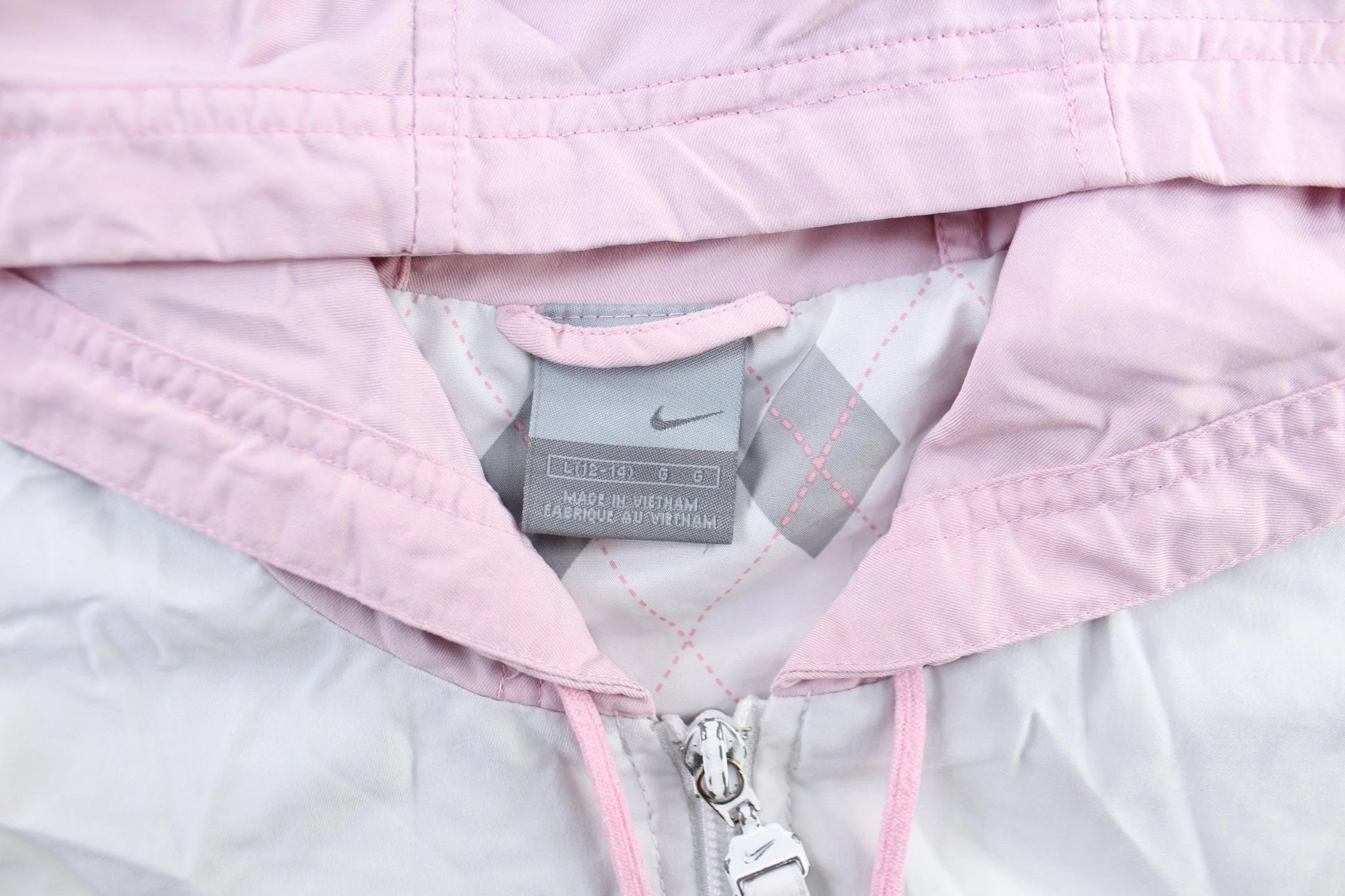 Y2K Women's Nike Embroidered Logo Pink & Grey Zip Up Jacket - Image 3