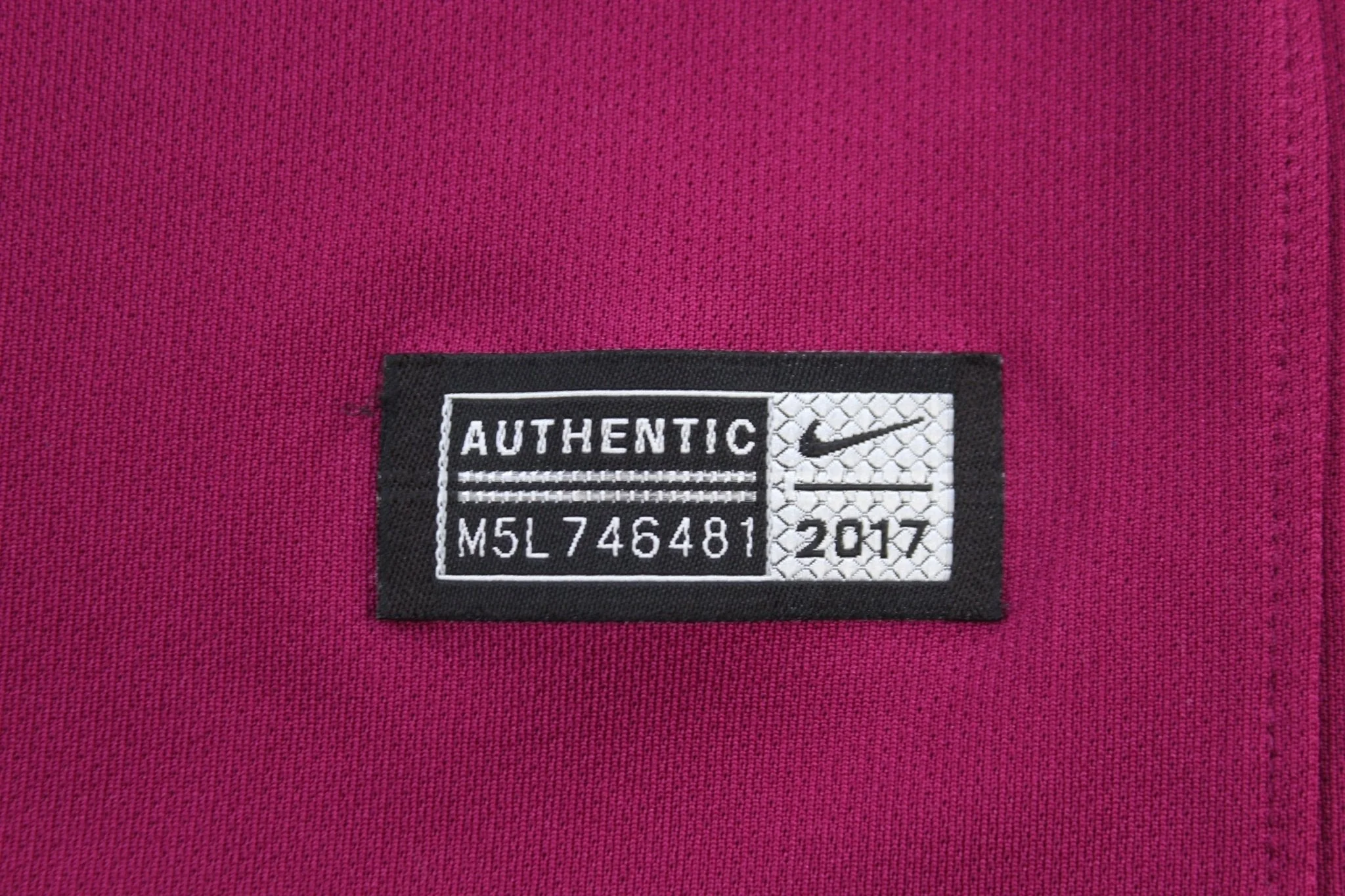 Youth 2017/18 Nike Manchester City Soccer Jersey - Image 3