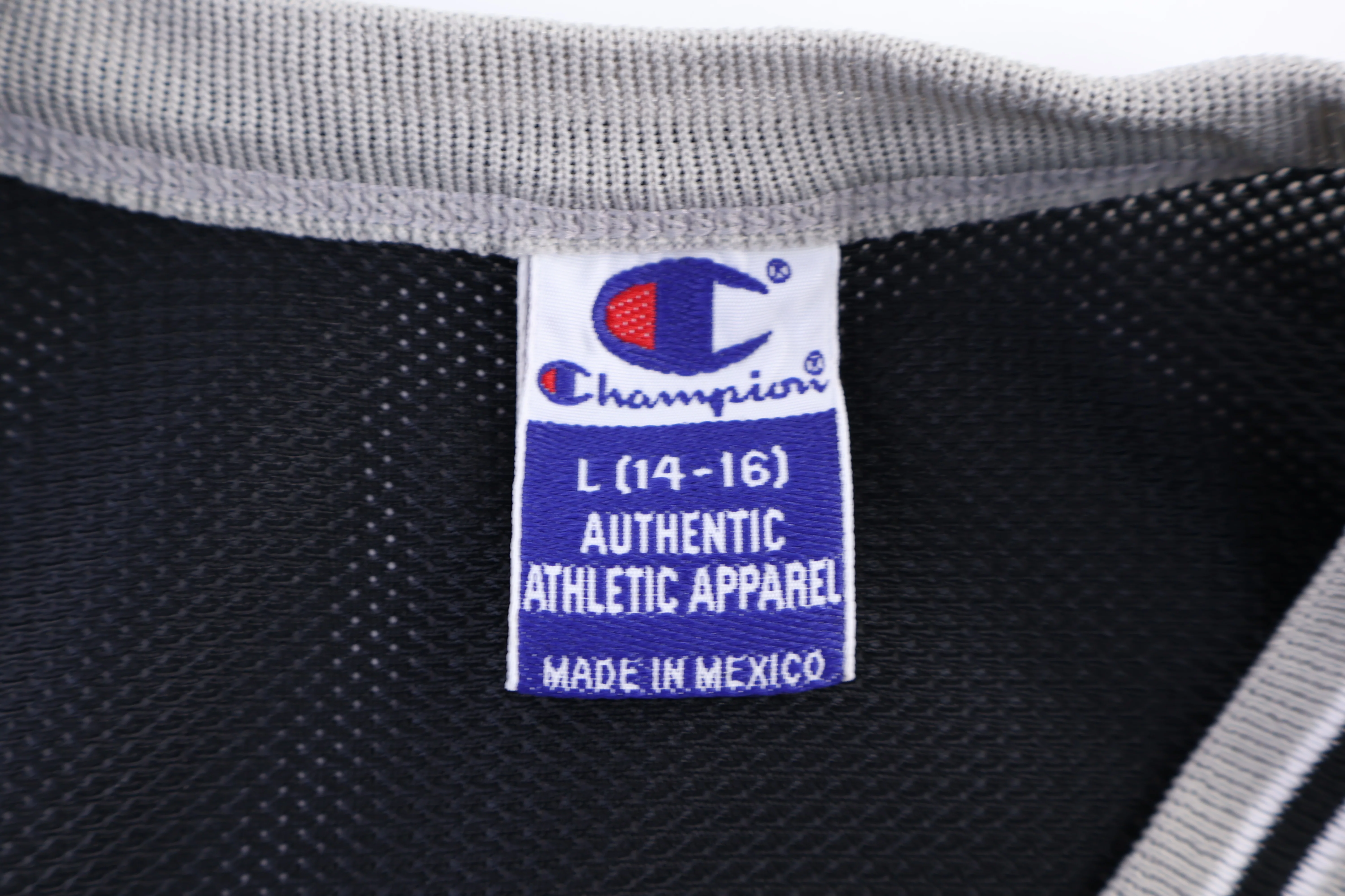 Youth San Antonio Spurs Basketball Jersey - Image 3