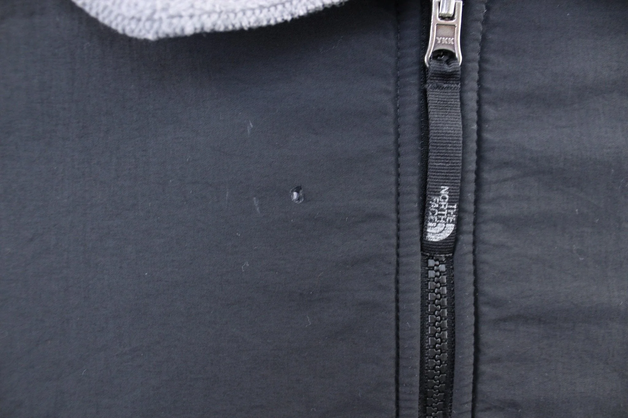 Youth The North Face Embroidered Logo Black & Grey Zip Up Jacket - Image 3