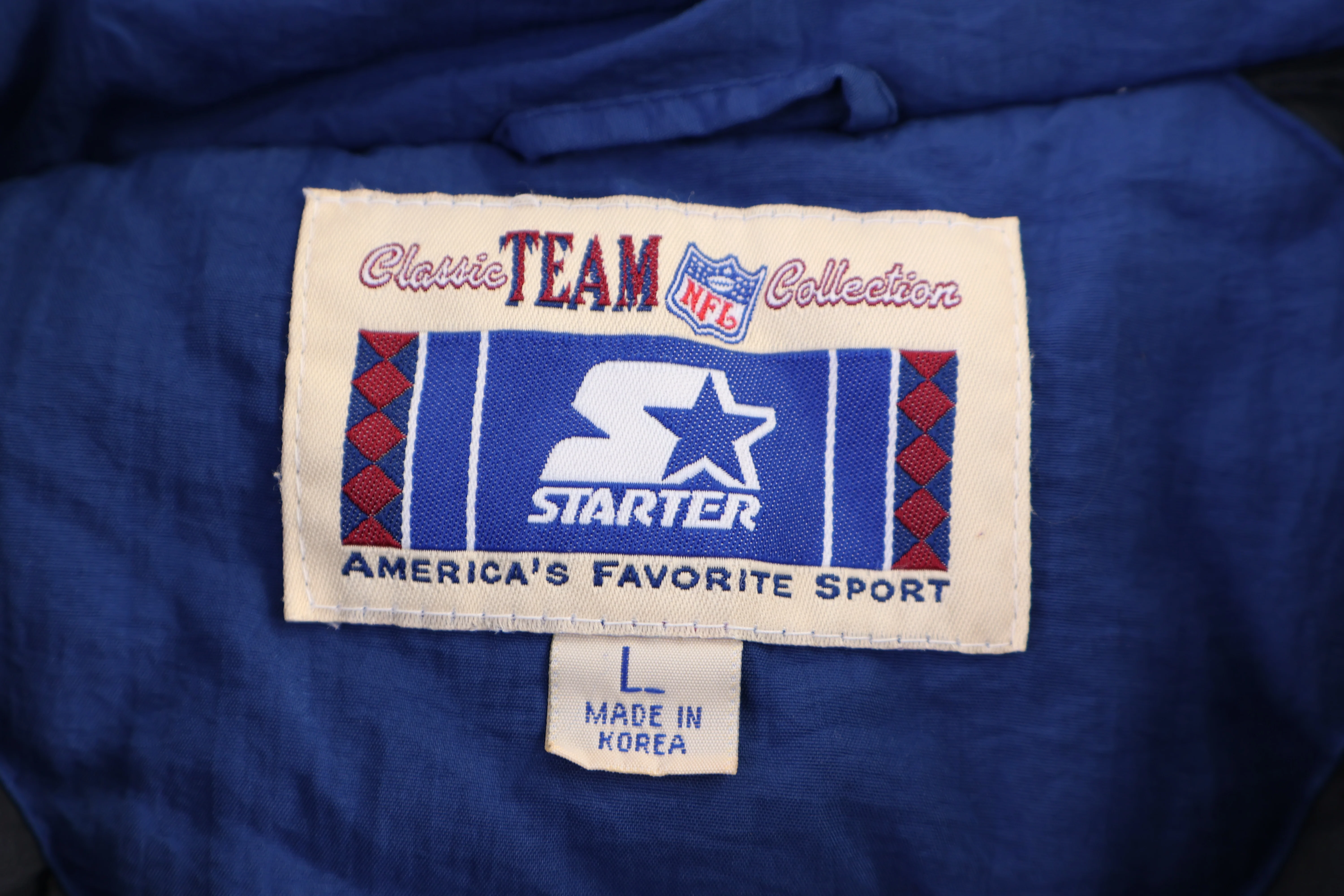 Youth Vintage Dallas Cowboys Football Puffer Jacket - Image 4