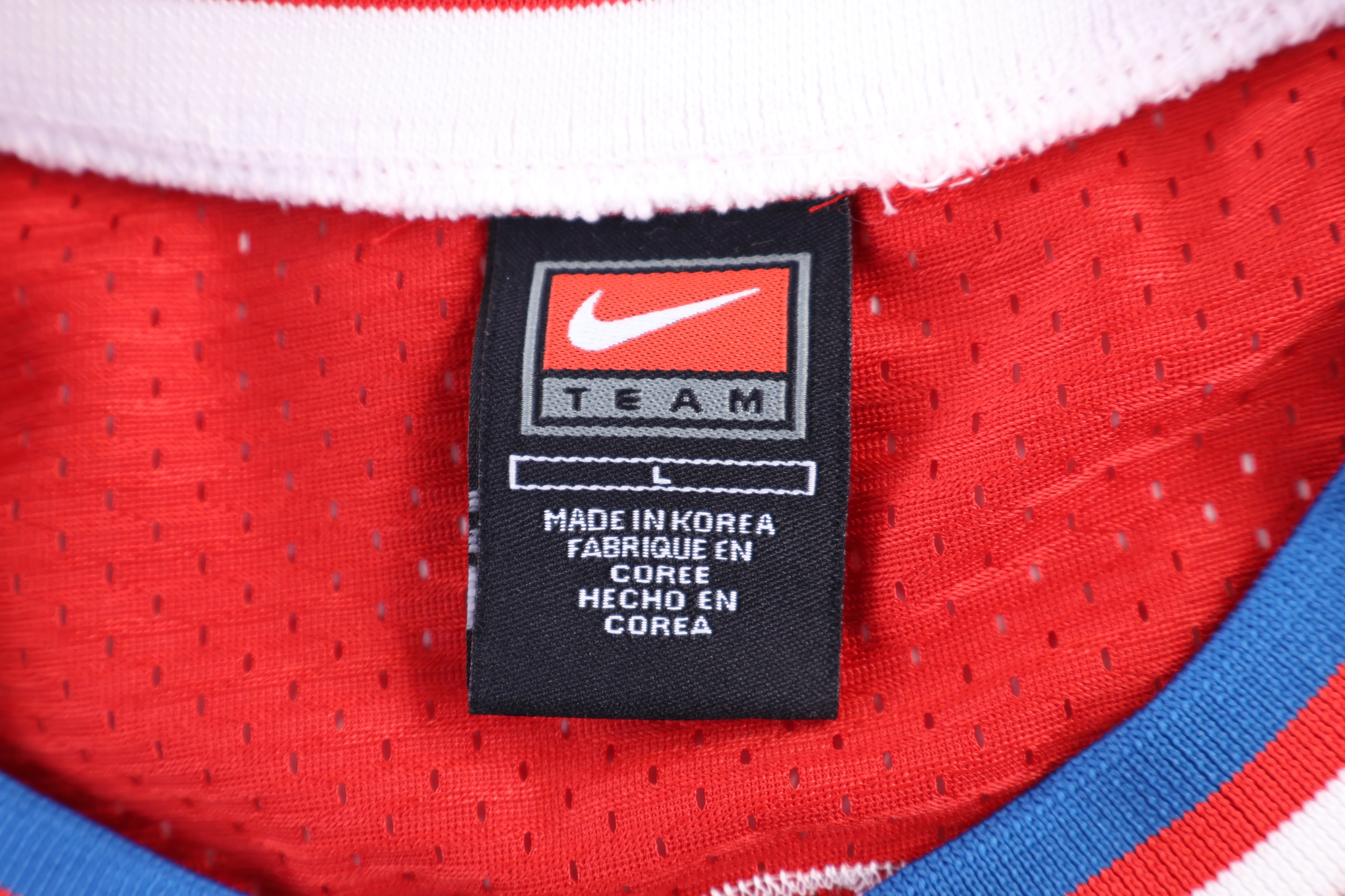 Youth Vintage Nike Allen Iverson Philadelphia 76ers Basketball Jersey - Image 3