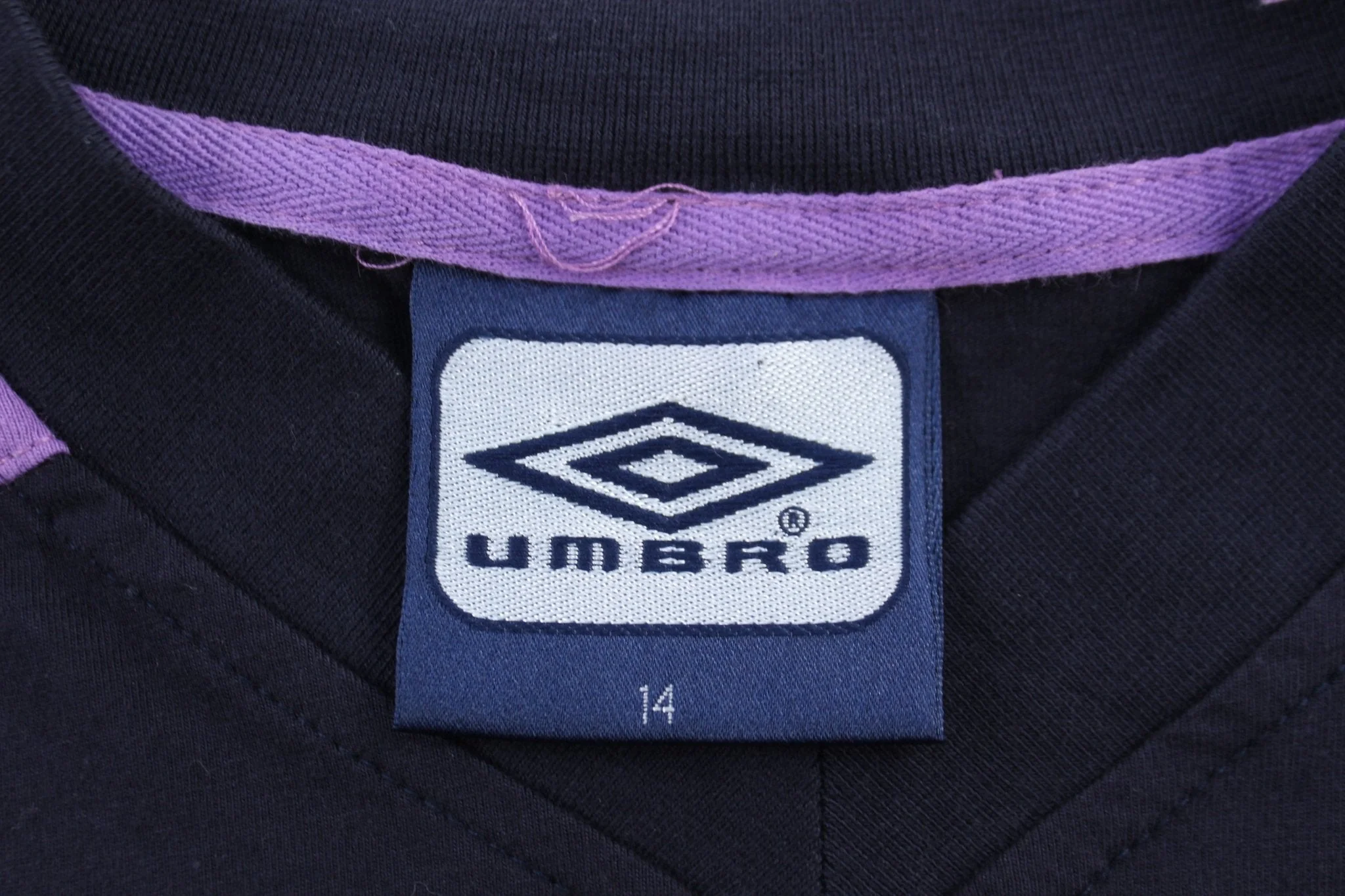 Youth Vintage Umbro Real Valladolid Soccer T-shirt - Image 3